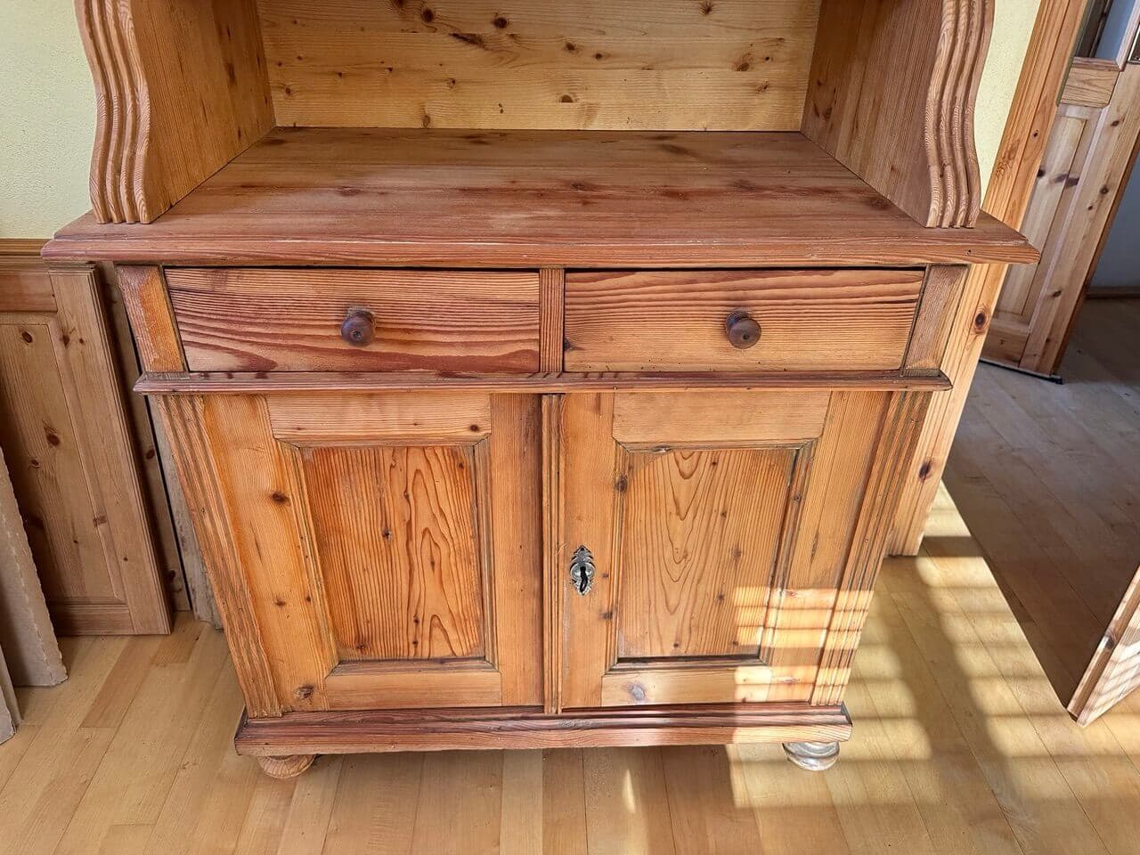 Küchenschrank