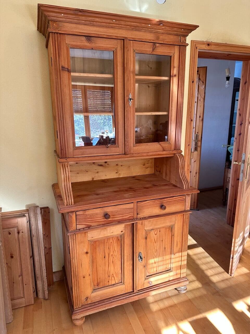 Küchenschrank