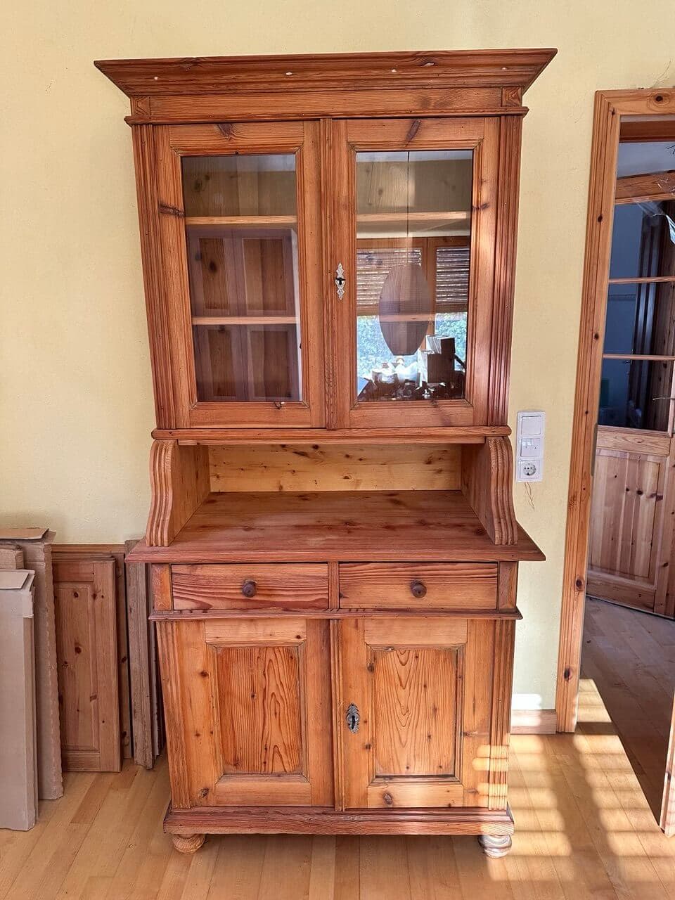 Küchenschrank