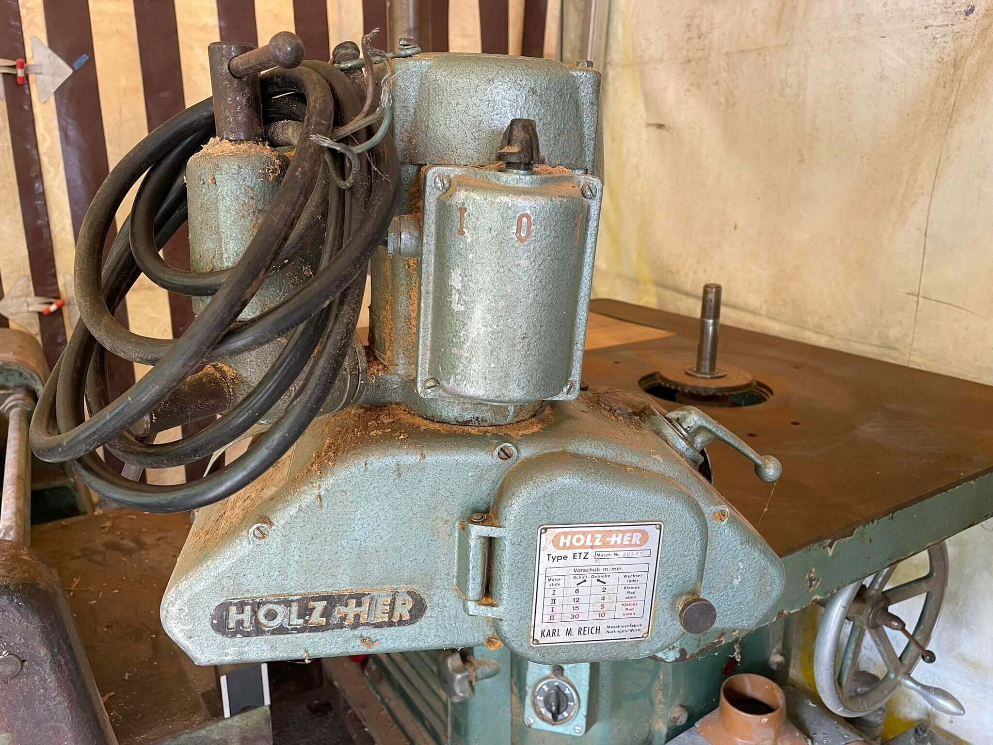 Stehle Sägemaschine