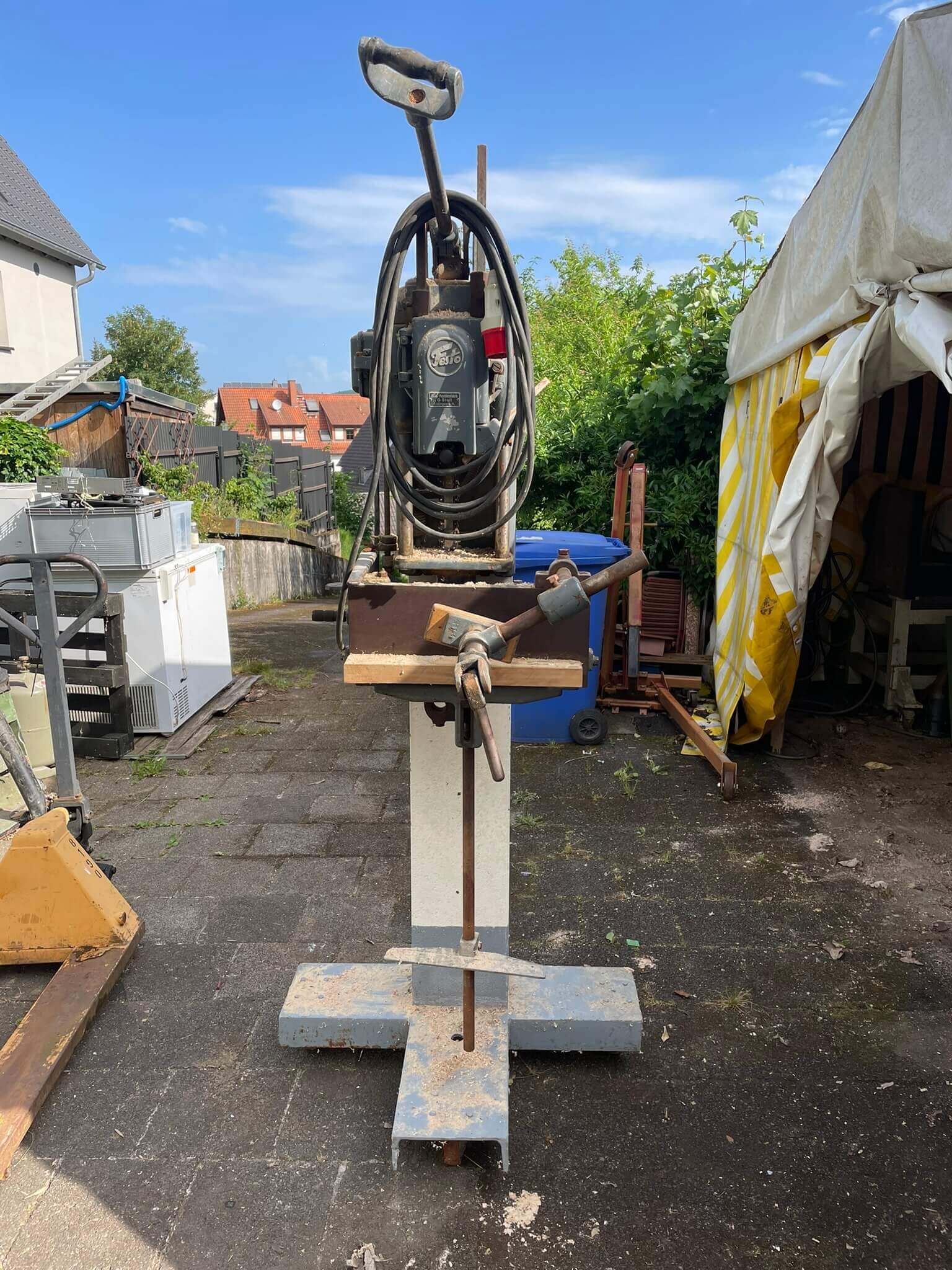 Festo Kettenstemmer – Kettenstemmmaschine in Ständerausführung, 400V Drehstrom, mit Spannvorrichtung