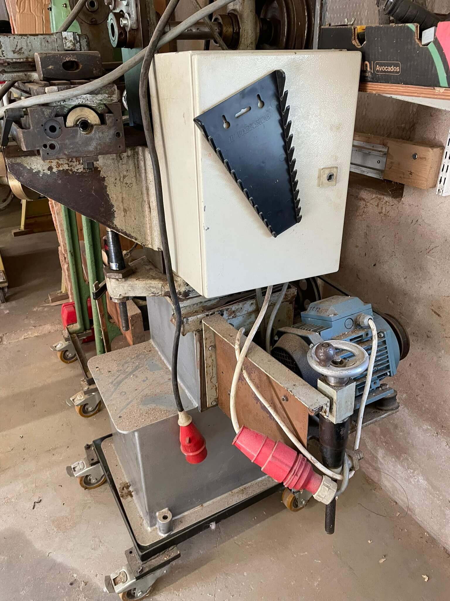 Fräsmaschine Universal Kreuztisch