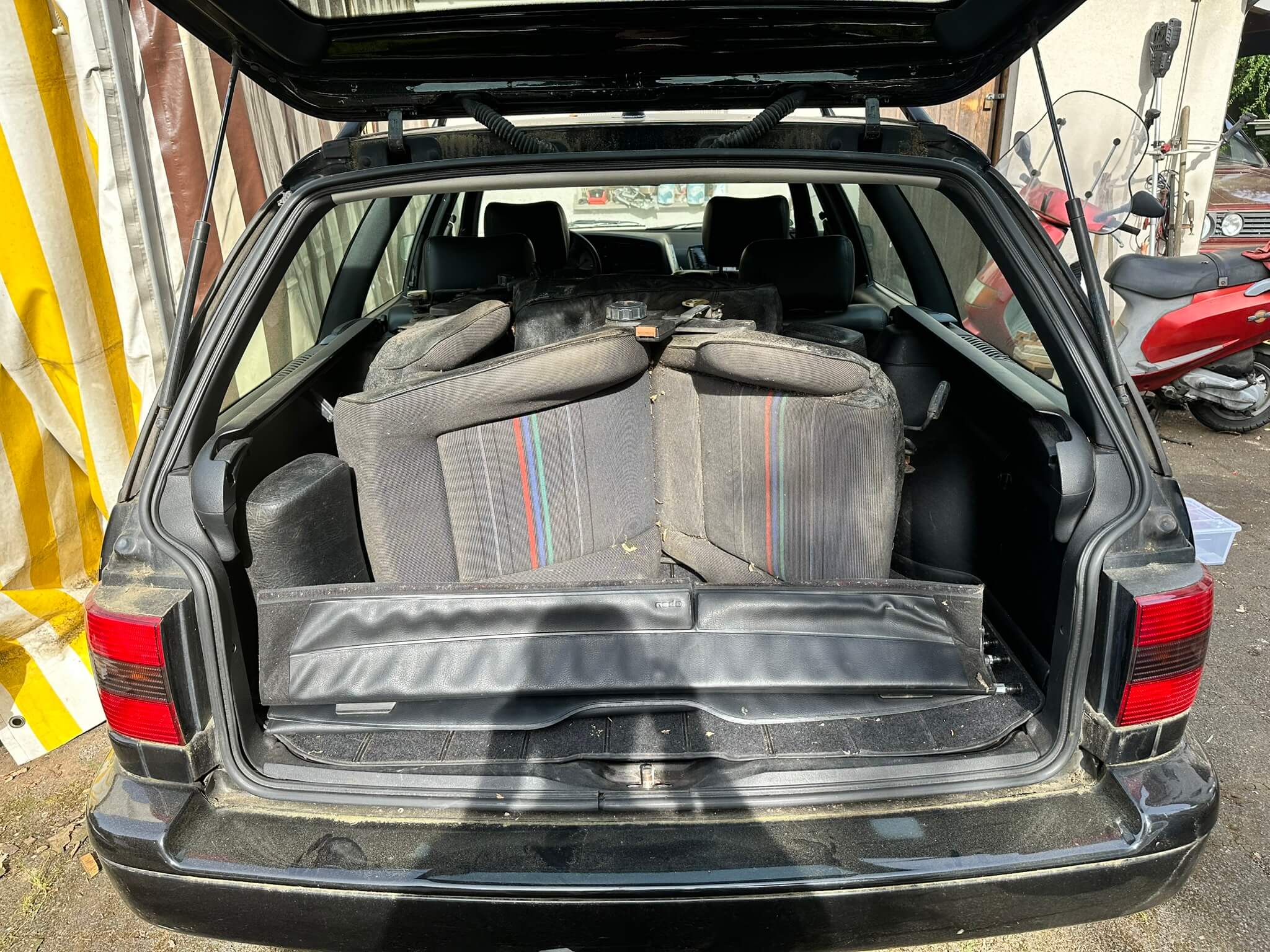 Passat schwarz