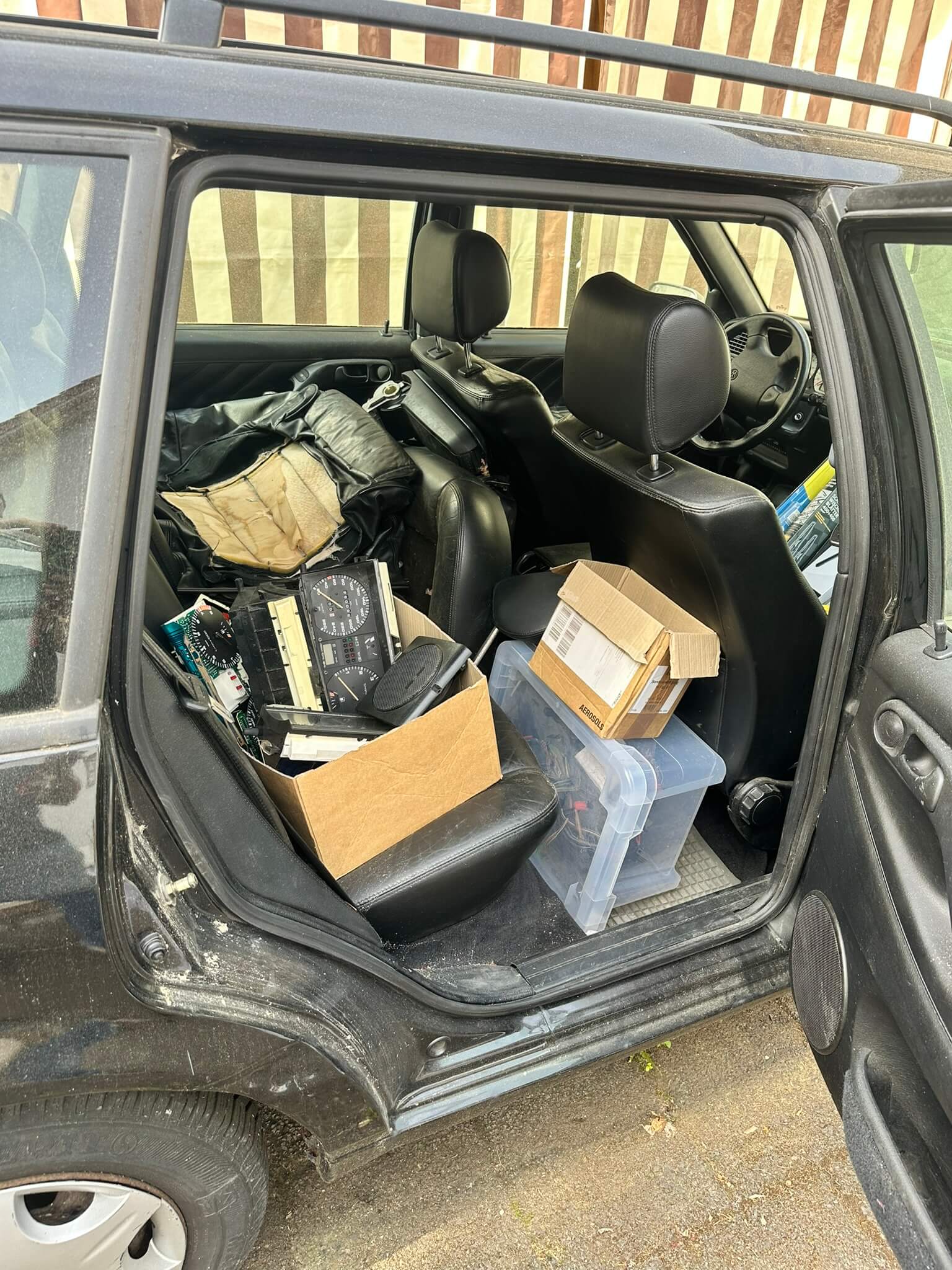 Passat schwarz
