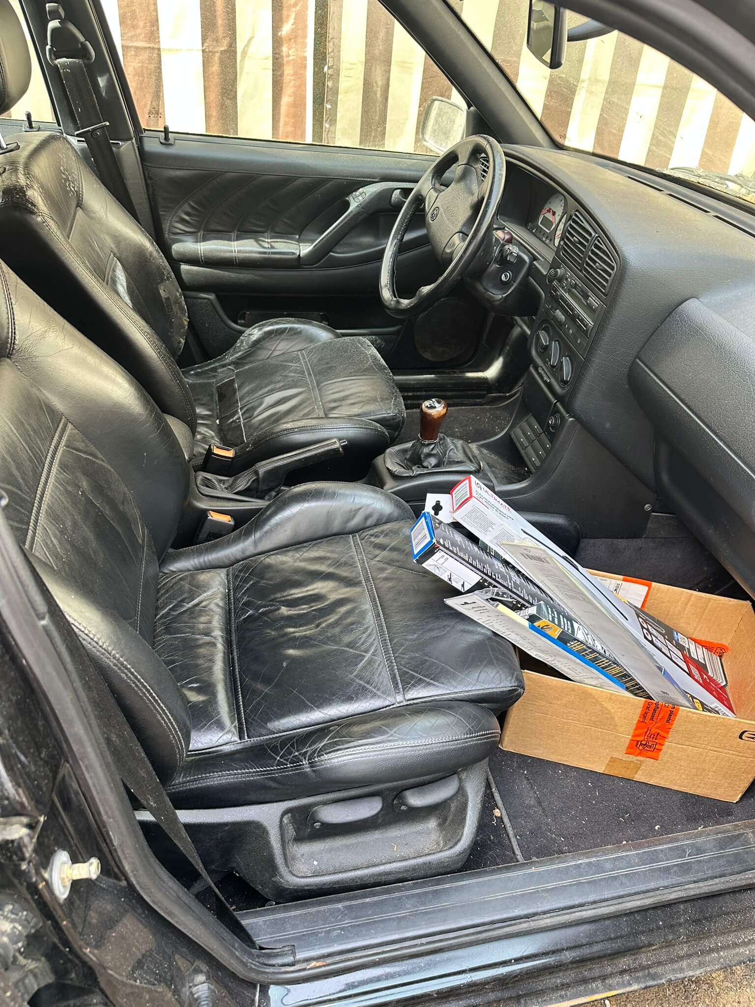 Passat schwarz