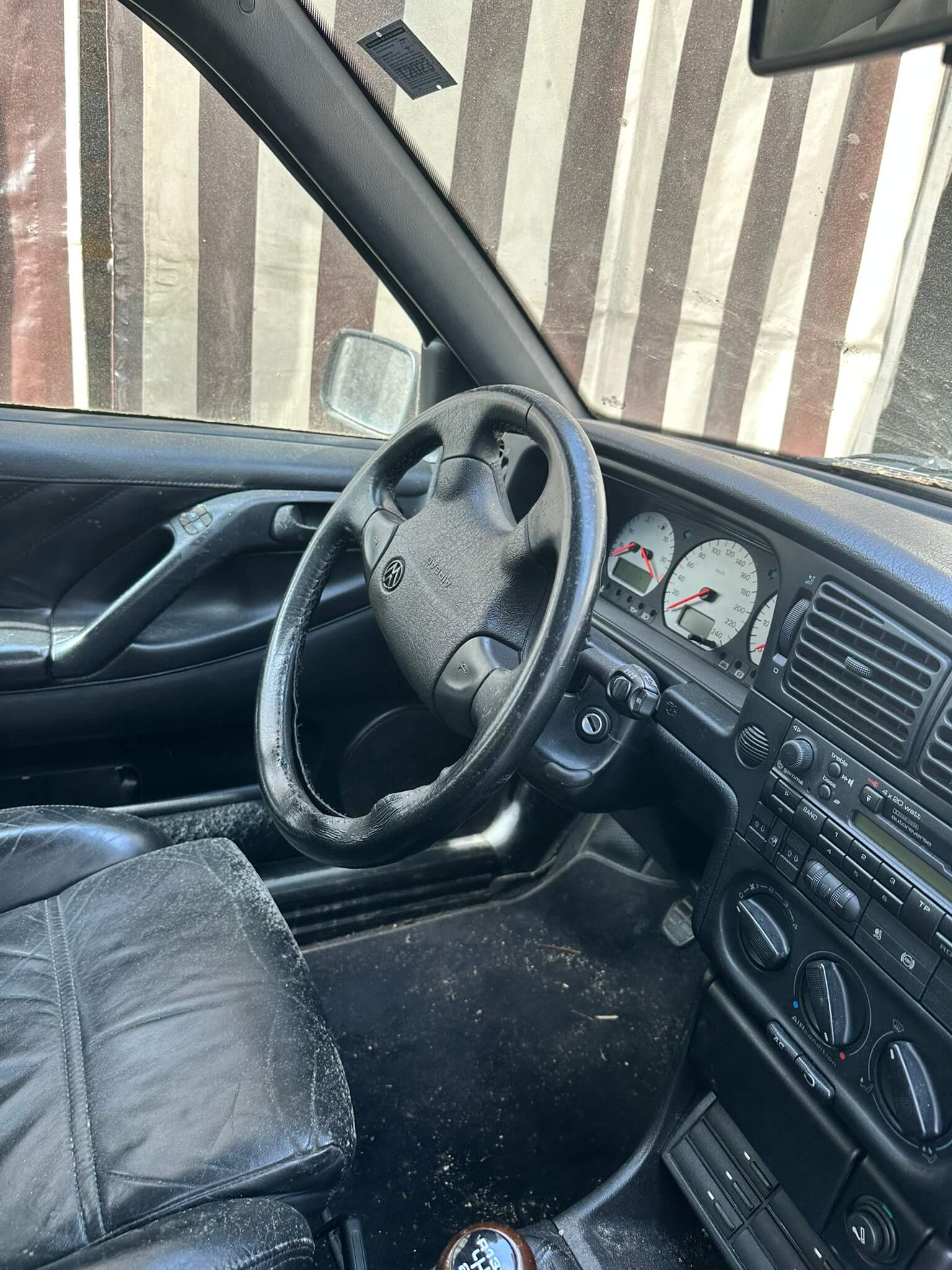 Passat schwarz