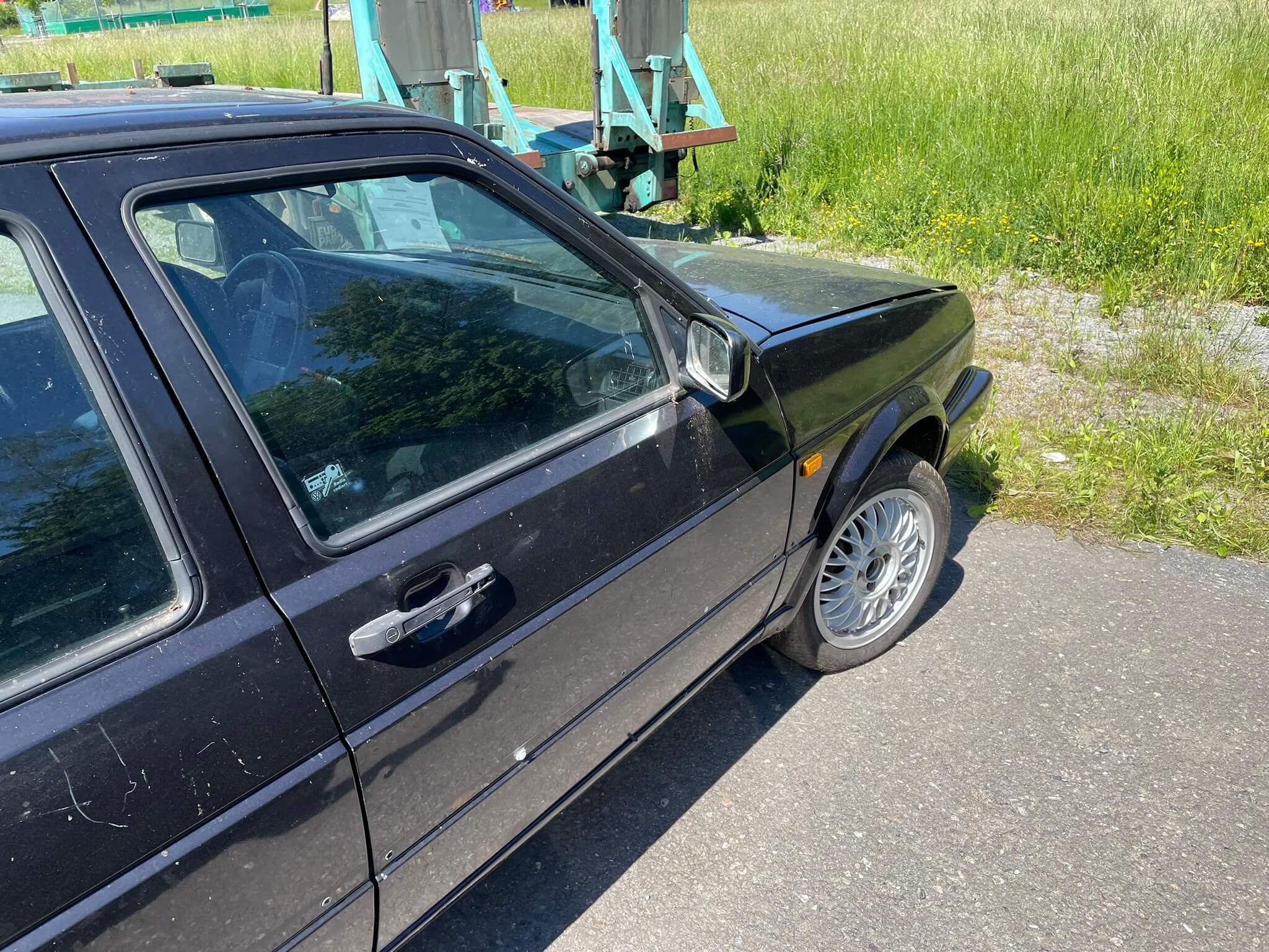 Golf schwarz Festplatz
