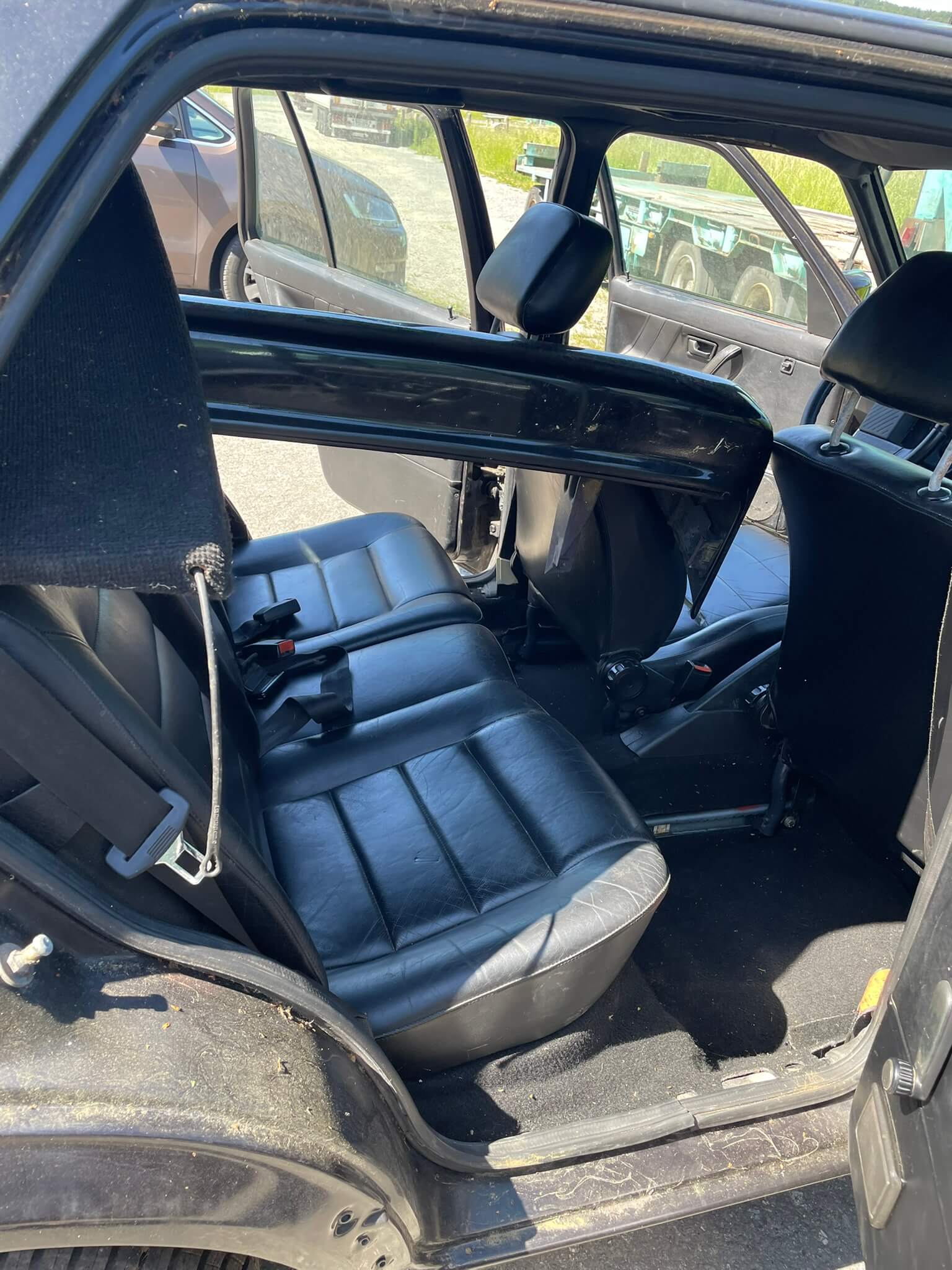 Golf schwarz Festplatz