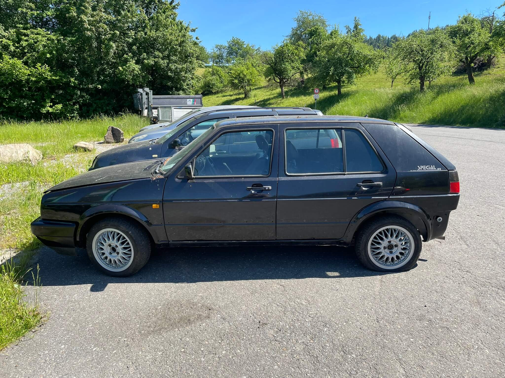 Golf schwarz Festplatz