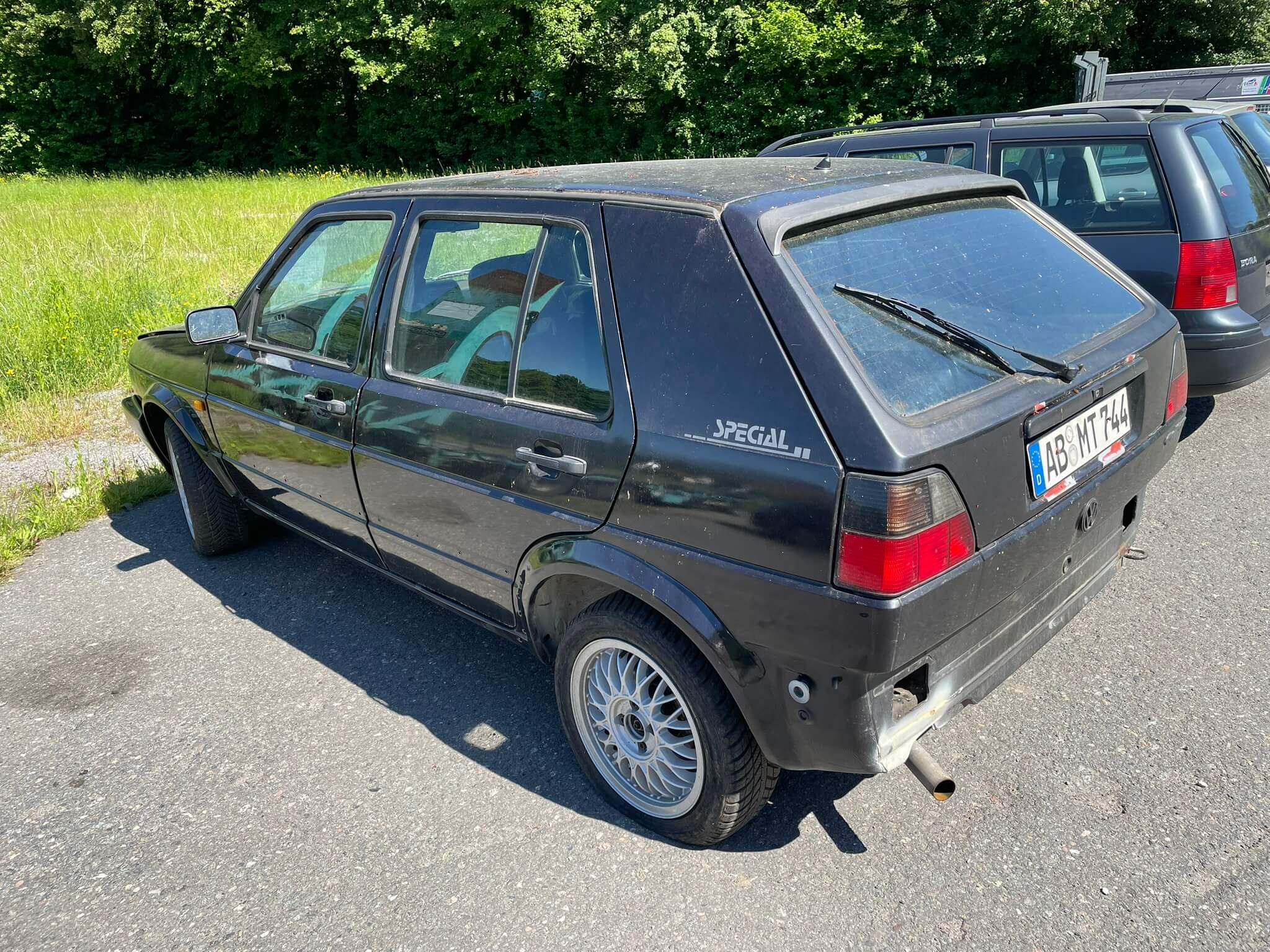 Golf schwarz Festplatz