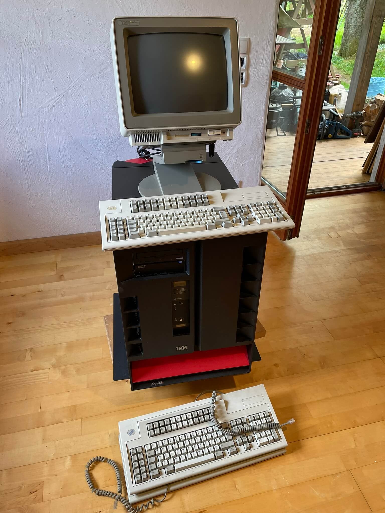 Computer