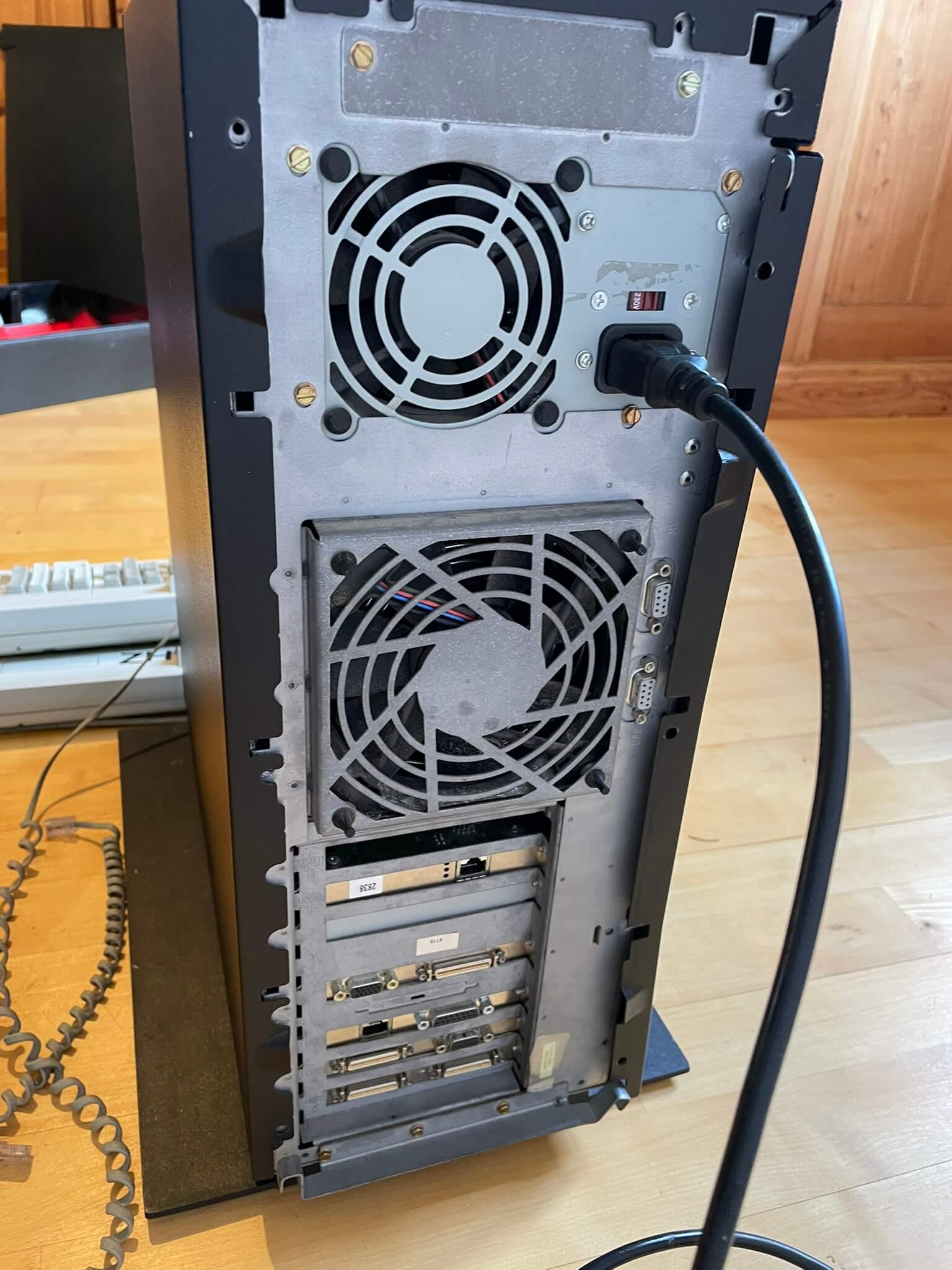 Server small