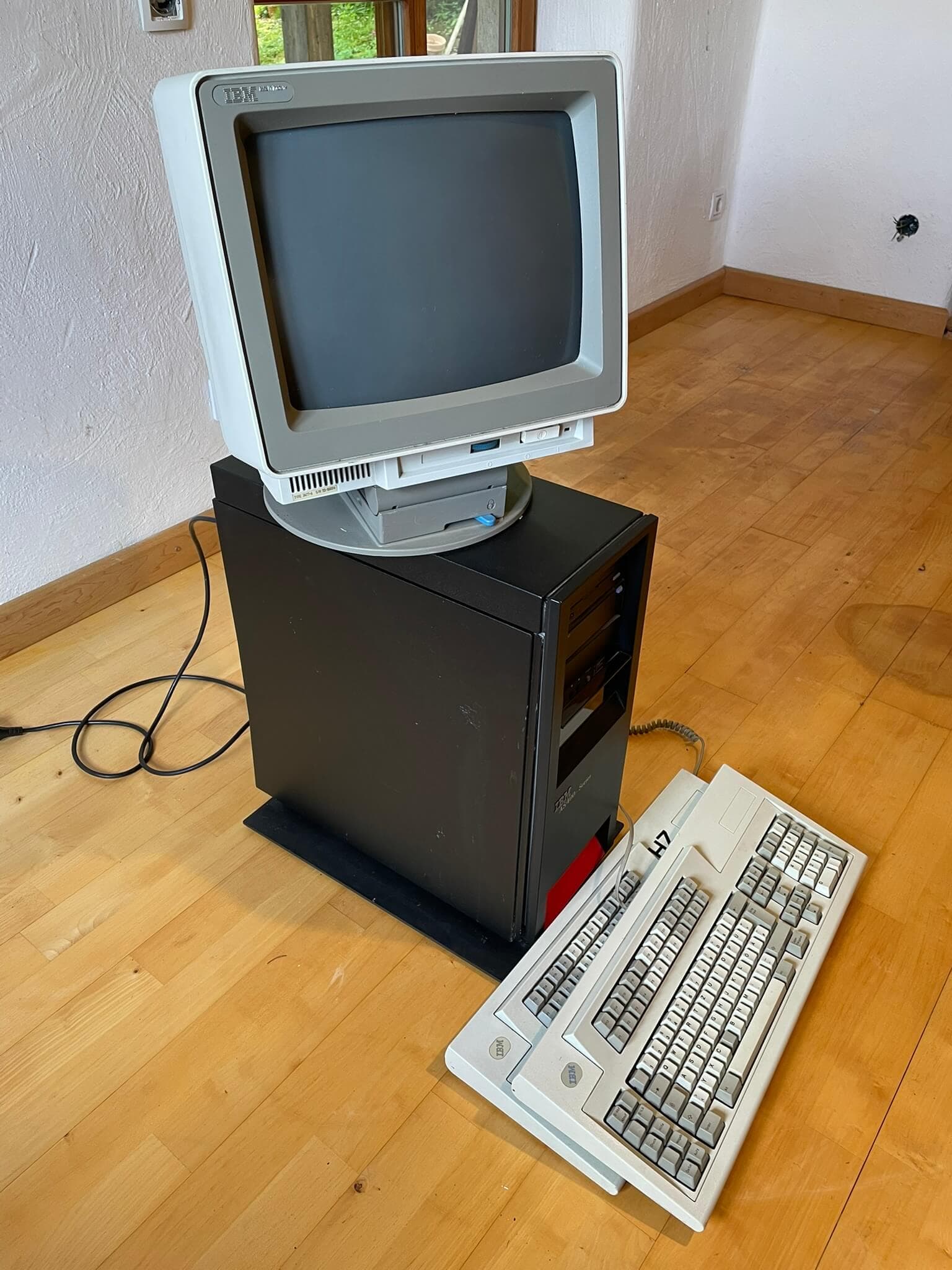 Server small